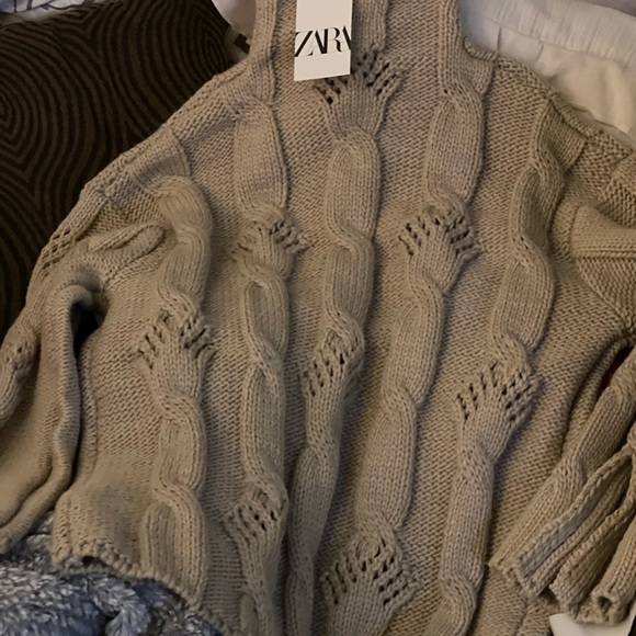 Cozy textured long sleeve turtleneck Zara sweater - Picture 3 of 4